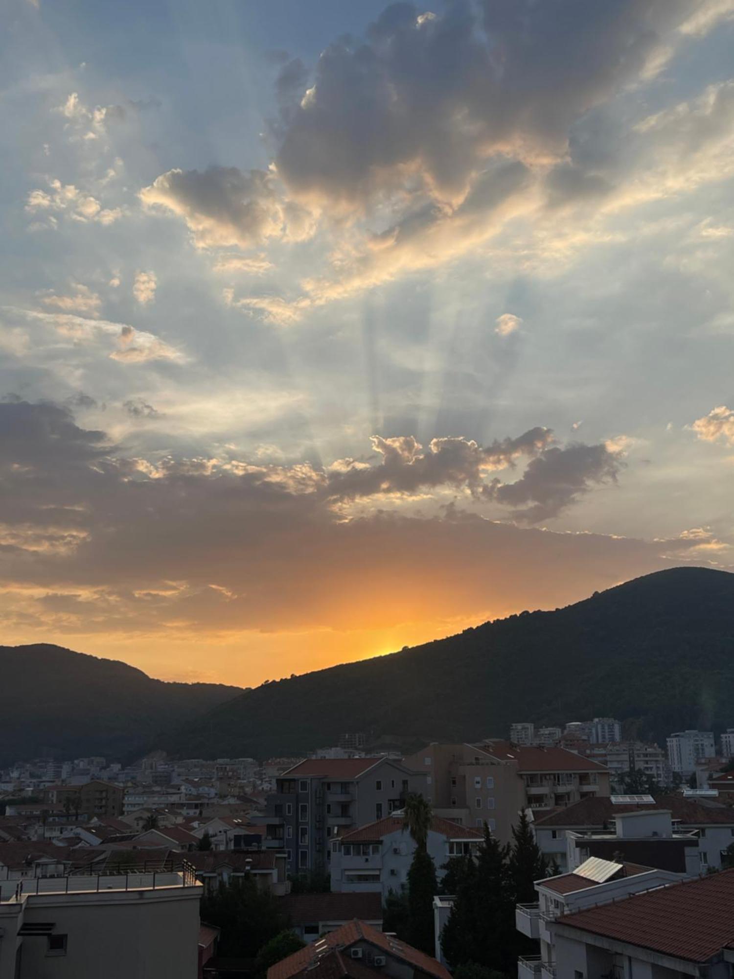 Viola Hotel Μπούντβα Εξωτερικό φωτογραφία